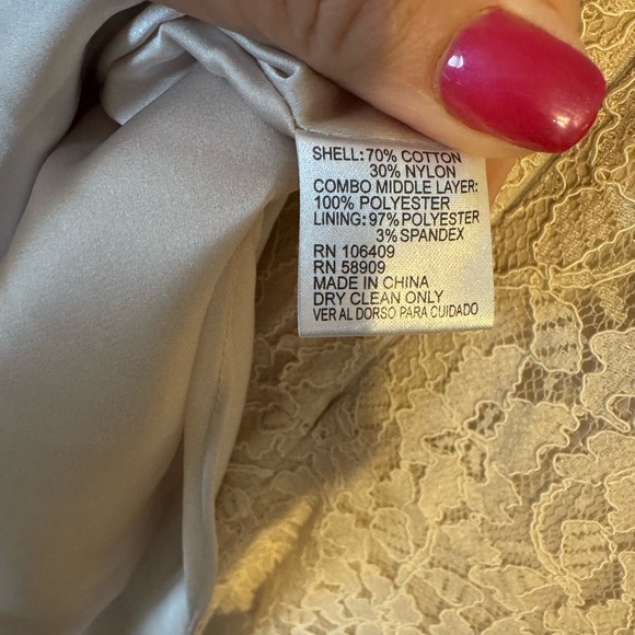 NWT GORGEOUS Gianni Bini Cream Lace Dress SIZE: 2 #CL - Picture 10 of 10